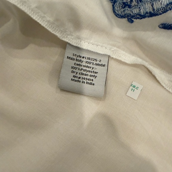 Johnny Was White Shirt with Blue Embroidery - Picture 14 of 14